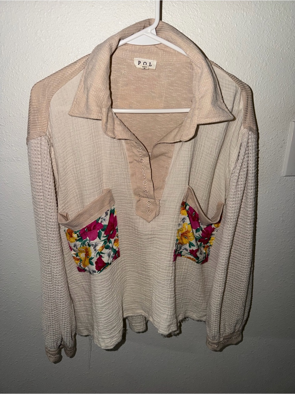 POL Cream Mixed Media Long-Sleeve Henley with Floral Patch Pockets - Picture 5 of 14